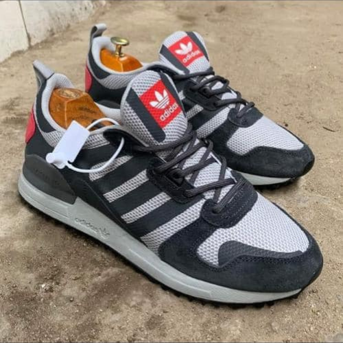 ADIDAS ZAPATILLAS ZX 700 HD